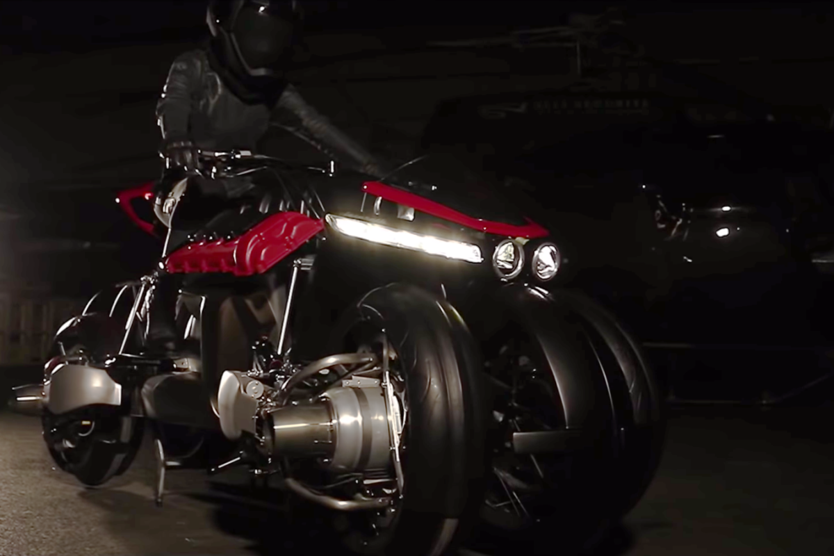 Lazareth teases transforming flying motorcycle with jet turbines